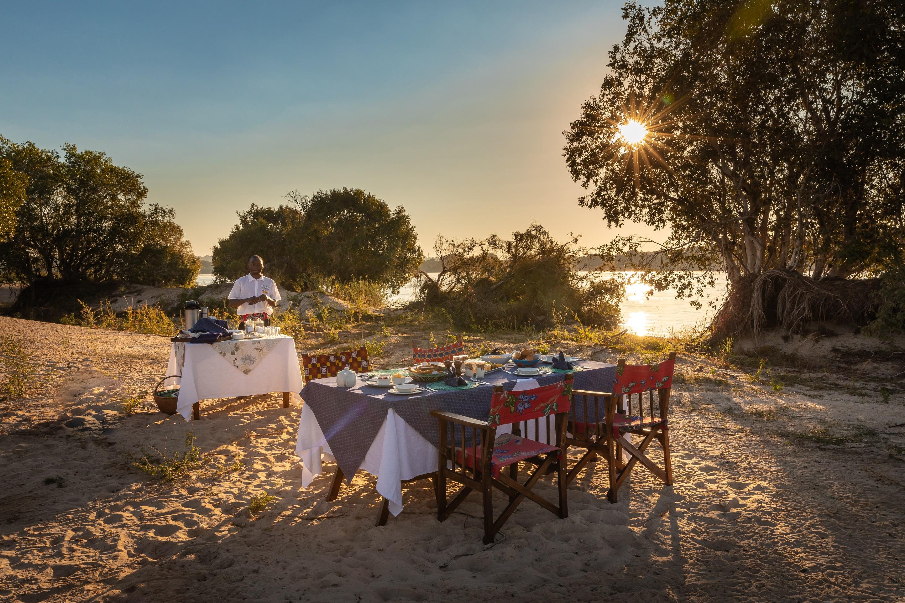 The River Club Ливингстон Экстерьер фото